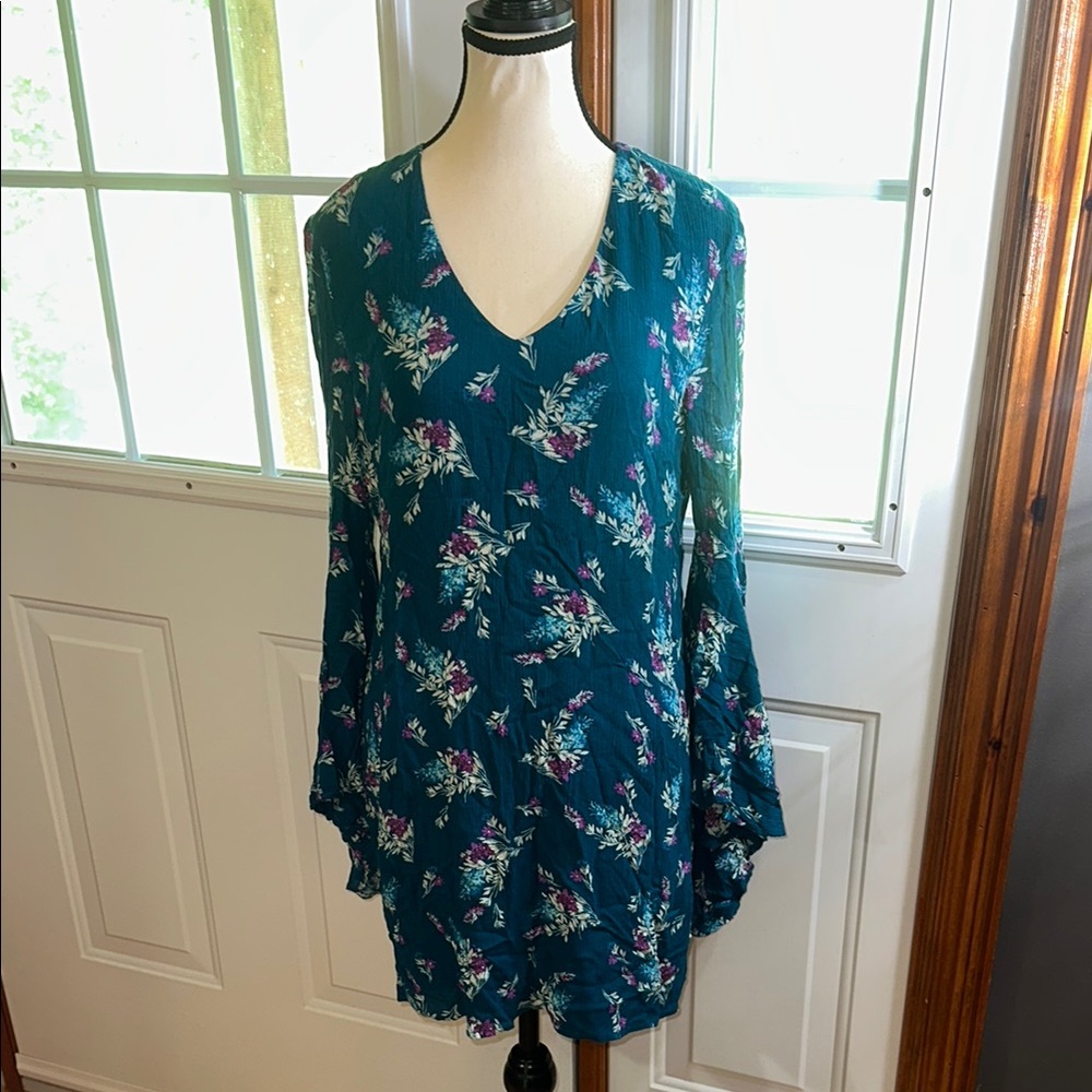 Wayf Teal V-Neck Floral Bell-Sleeves Dress